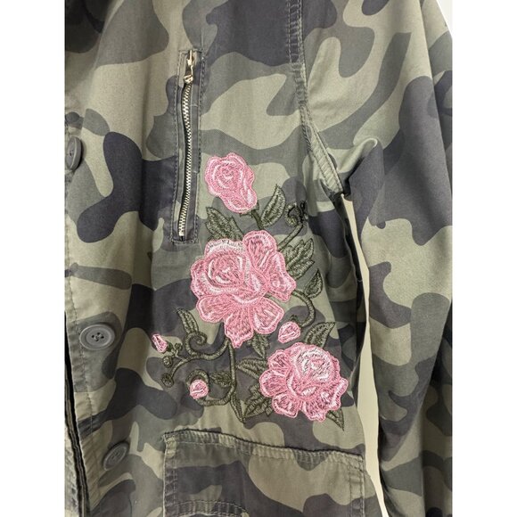 Ashley by 26‎ Intl Dowtown Camo Floral Embroidered Jacket Size M Coat Camouflage - Picture 6 of 10